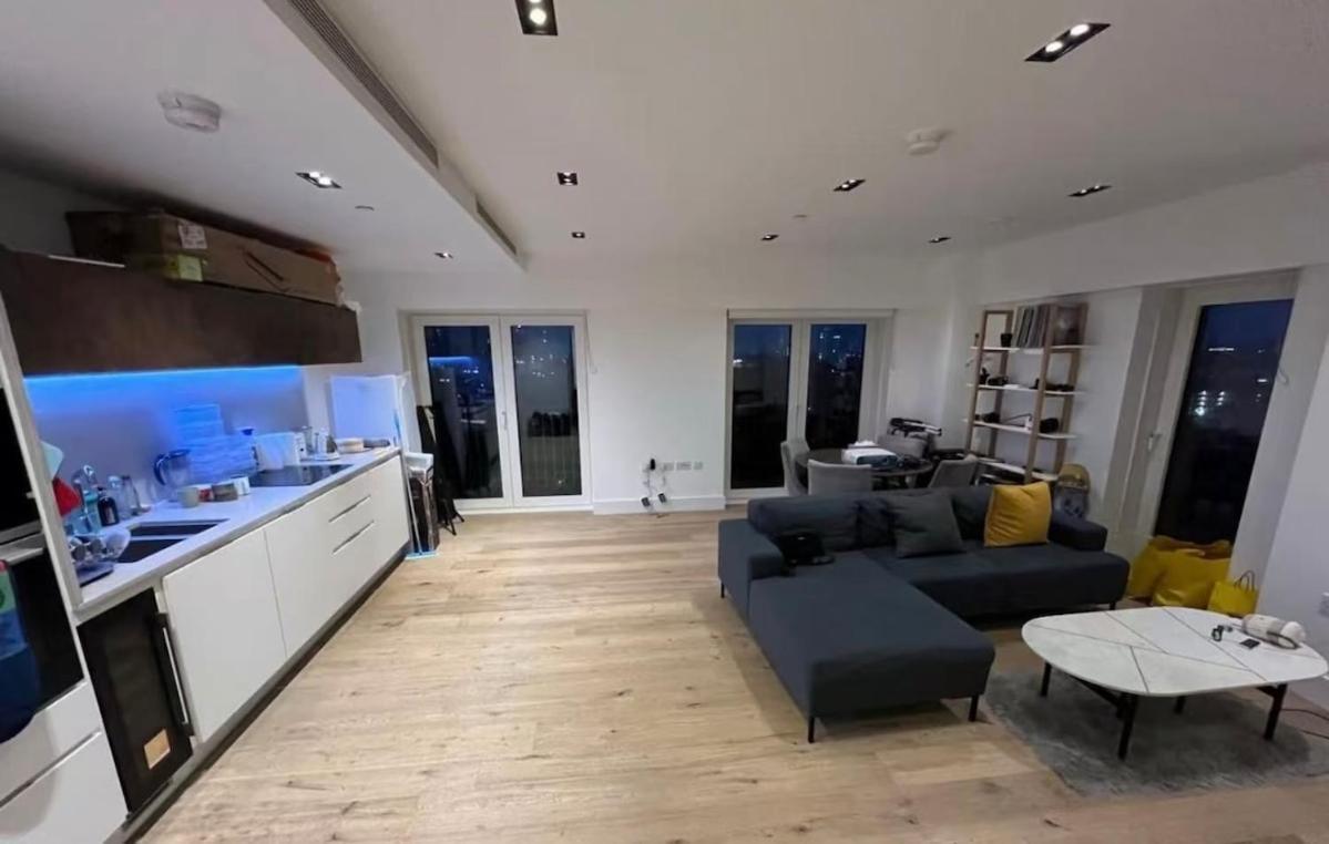 Vauxhall Luxury 2-bed Apartamento Londres